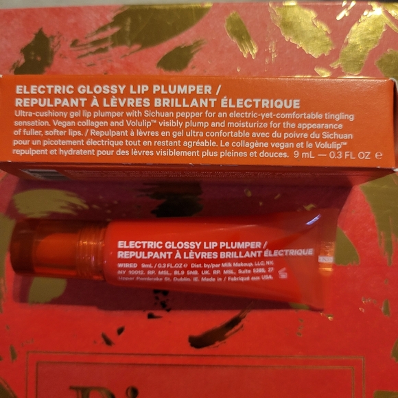 Milk makeup Electric Glossy Lip Plumper Wired - Picture 5 of 8